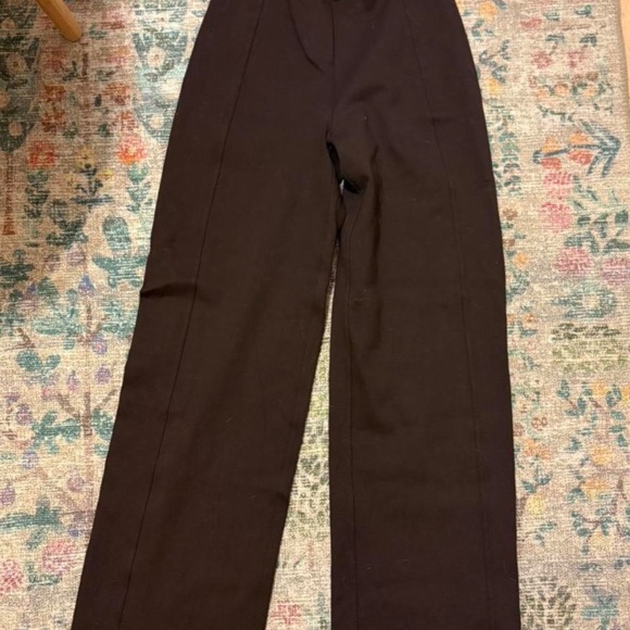 Straight Knit Lululemon Pant - Brown - Picture 2 of 3